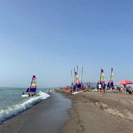 Dumar Puerto Rey Apartment เบรา ภายนอก รูปภาพ